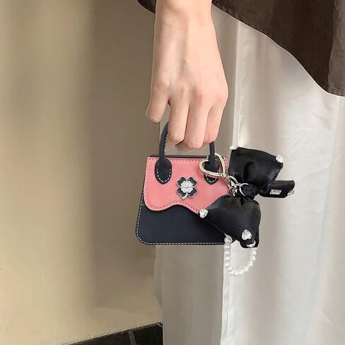 for Motorola Razr Ultra 2025 Case with Long Strap & Chain, Cute Shape Design Razr Ultra 2025 Case for Women and Girls, Shockproof Protective Wallet Case for Moto Razr Razr 2025 Black in Kuwait
