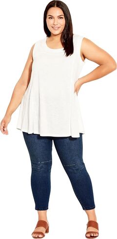 Avenue Women's Plus Size Jean Crop Exp Button in Saudi Arabia