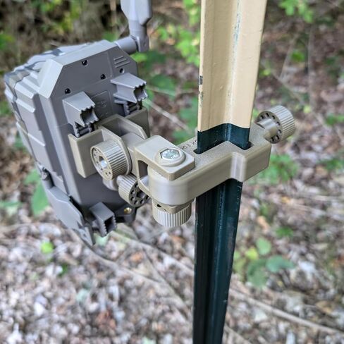 حامل كاميرا ADK Edge APEX T-Post Trail متوافق مع Tactacam Reveal 2.0/3.0 / X/Ultra - تصميم مخصص، بدون أدوات، إمالة، قابل للتعديل، متعدد الاستخدامات، متين، دعامة تثبيت لكاميرا Trail in Kuwait