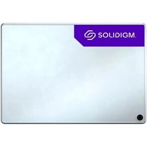 7.68 تيرابايت PCIe 4.0 x4 QLC 3D5 SSD من Solidigm in Kuwait