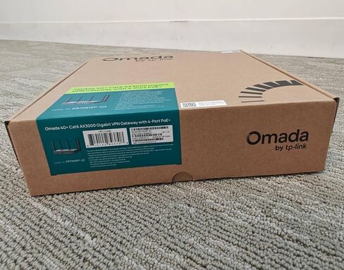 بوابة Omada 4G+ Cat6 AX3000 Wi-Fi 6 Gigabit VPN مع 4 منافذ PoE+(ER706WP-4G) in Kuwait