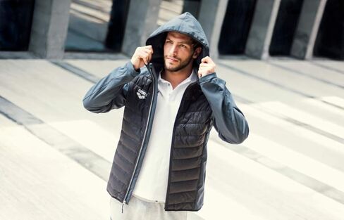 ARENA Team Line Thermal Jacket with Lightweight Insulation for Men and Women in Saudi Arabia