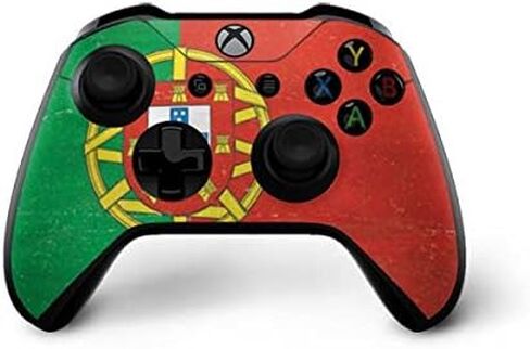 ملصق Skinit المخصص للألعاب متوافق مع وحدة تحكم Xbox One X - تصميم مرخص رسميًا ومصمم في الأصل بعلم البرتغال in Kuwait