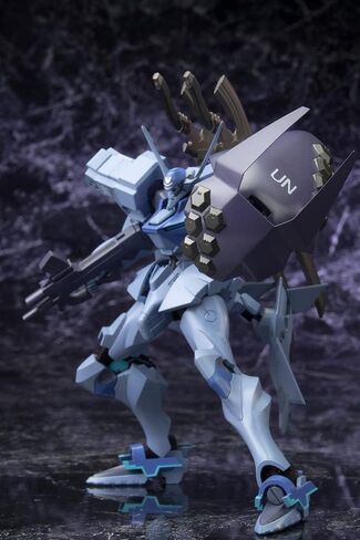 Kotobukiya Muv-Luv Alternative figurine Plastic Model Kit 1/144 Shiranui Isumi Valkyries 14 cm in Kuwait