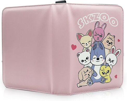 حافظة بطاقات الصور الفوتوغرافية من Kpop SKZoo Merch، كتاب حامل بطاقات الصور الفوتوغرافية ذو 400 جيب كرتوني لطيف مع ألبوم صور بأكمام لحامل بطاقات الصور الضالة (SKZ) in Saudi Arabia
