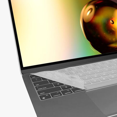 kwmobile Keyboard Cover Compatible with Apple MacBook Air 15 M3 2024 A3114 - Keyboard Cover Russian QWERTY - Transparent in Kuwait
