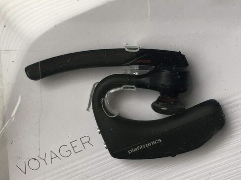 PLANTRONICS Voyager 5200 Earset - Mono - Wireless - Bluetooth - 98.4 ft - Earbud, Over-The-Ear - Monaural - Outer-Ear - Noise Cancelling, Echo Cancelling Microphone in Kuwait