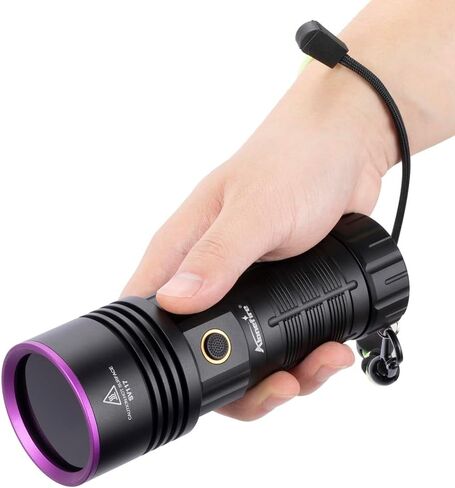 ALONEFIRE SV117 70W Professional UV Flashlight 365nm Digital Display USB-C Rechargeable with Protective Glasses in Kuwait
