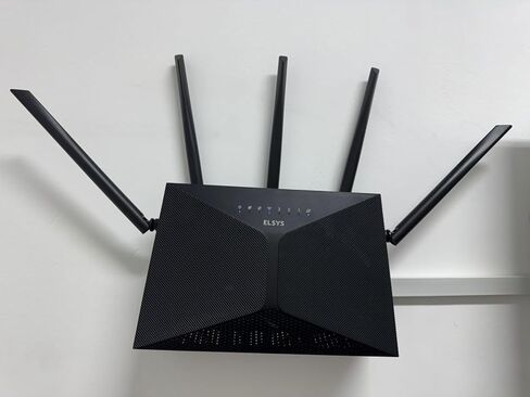جهاز التوجيه AX3000 WI-FI6 ثنائي النطاق WI-FI Ultra - سريع جيجابت لاسلكي 2400 ميجا بت في الثانية in Kuwait