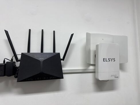 جهاز التوجيه AX3000 WI-FI6 ثنائي النطاق WI-FI Ultra - سريع جيجابت لاسلكي 2400 ميجا بت في الثانية in Kuwait