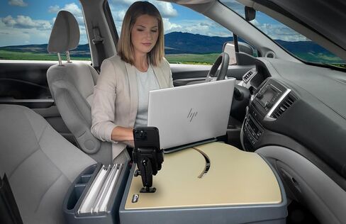 مكتب السيارة AutoExec Roadmaster لمحطة عمل سيارتك والمكتب المحمول، Mojave، مع حامل الهاتف in Kuwait