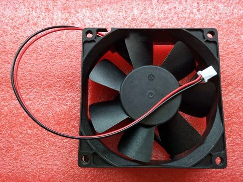 ل AD0812HB-A70GL DC12V 0.25A 80 × 25 مللي متر مروحة تبريد الهيكل in Kuwait