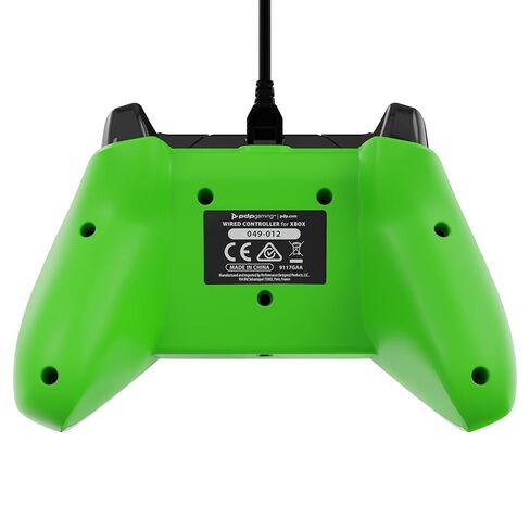 وحدة تحكم ألعاب Xbox سلكية PDP: لوحة ألعاب مرخصة لأجهزة Xbox Series X|S وXbox One وأجهزة الكمبيوتر التي تعمل بنظام Windows - عناصر التحكم في الصوت، وكابل بطول 8 أقدام، ومقبس صوت 3.5 ملم، وأزرار ومشغلات قابلة للتعيين، وتطبيق مصاحب - أبيض/أخضر (متجدد) in Kuwait