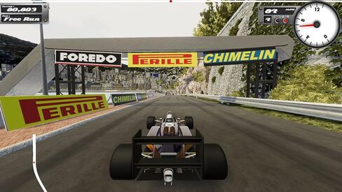 لعبة Classic Racers Elite (الرمز الموجود في العلبة) - نينتندو سويتش in Kuwait