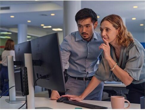 كمبيوتر مكتبي HP EliteDesk 8 G1i - كمبيوتر صغير - Intel Core Ultra 5 235T - تقنية vPro - 16 جيجابايت DDR5 SDRAM - 512 جيجابايت PCI Express NVMe SSD - جاك أسود - شريحة Intel Q870 - Windows 11 Pro - Wi-Fi 7 in Kuwait