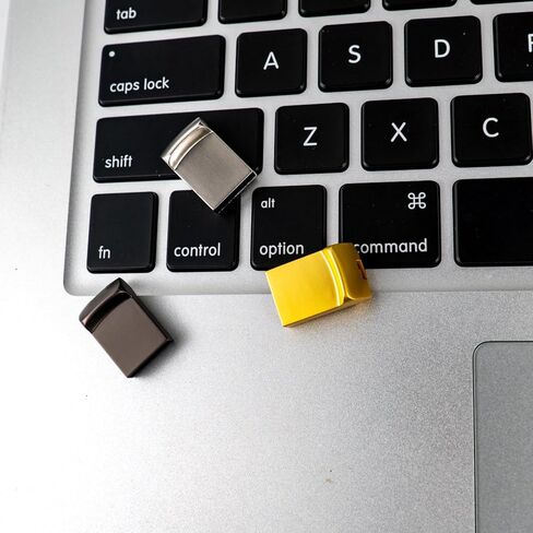 مجموعة كبيرة من 50 حزمة من محركات أقراص فلاش USB صغيرة الحجم سعة 64 جيجابايت مخصصة لمحركات أقراص فائقة الإبهام USB Memory Stick Jump Drive pendrive USB Storage (ذهبي - 50 حزمة، 64 جيجابايت) in Kuwait