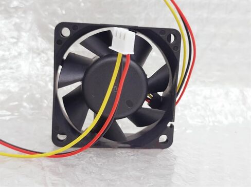 EFC-06E12D-AF02 60X60X25MM 6CM 12V 0.60A 3-Wire Cooling Fan in Kuwait
