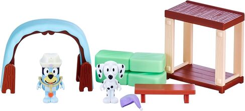 Bluey School Friends - Calypso's School Playset, 2.5-3" Chloe posable Figures & Playset in Saudi Arabia