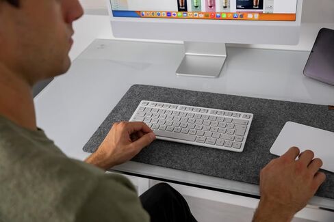 Cherry KW 7100 Mini BT للوحة مفاتيح MAC المدمجة للمكتب متعدد الأجهزة مع تخطيط Mac (متجدد) in Kuwait