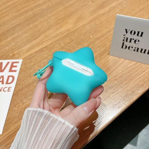 MINSCOSE لحافظة AirPods الجيل الرابع، تصميم نمط نجمة ثلاثية الأبعاد لطيف ومضيئ مع سلسلة مفاتيح Kawaii Star، غطاء سماعات أذن واقي من السيليكون الناعم مع مجموعة أدوات تنظيف للفتيات والنساء - أزرق in Kuwait