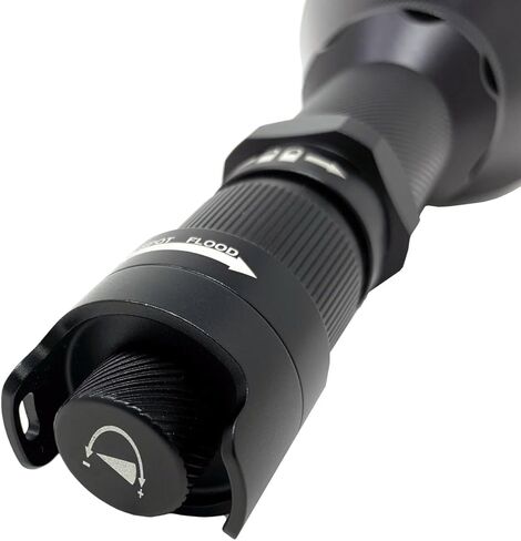 مجموعة مصابيح الصيد الليلية البيضاء الطويلة المدى ShotPro من Wicked Lights مع مصابيح LED بيضاء فائقة الحد للذئب والثعلب والبوبكات والخنازير والحيوانات المفترسة W2094 in Kuwait