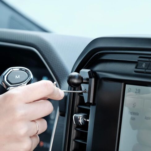 حامل هاتف غير قابل للشحن من Offroam مصنوع من أجل MagSafe ومصنوع من أجل Ford F-150 2021-2026 مصنوع من أجل F-250/F-350 2023-2026 مصنوع من أجل F-150 Lightning XL & PRO 2022-2026 مغناطيس عالي القوة 360 درجة in Kuwait