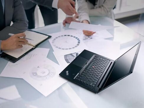 كمبيوتر محمول Lenovo ThinkPad T490s مقاس 14 بوصة FHD للأعمال، كمبيوتر محمول من الجيل الثامن Intel Quad Core i5-8365U، ذاكرة وصول عشوائي 8 جيجابايت و512 جيجابايت SSD، قارئ بصمات الأصابع، Thunderbolt 3، نوع C، HDMI، Windows 11 Pro (متجدد) in Kuwait