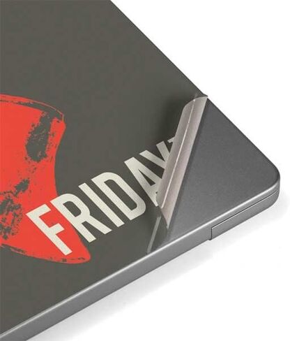 غلاف كمبيوتر محمول من Skinit متوافق مع جهاز MacBook Pro 16in (2021) - تصميم قناع Jason Voorhees مرخص رسميًا من Warner Bros in Kuwait