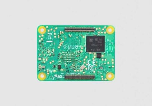 وحدة حساب Raspberry Pi 5، CM5108064، ذاكرة الوصول العشوائي LPDDR4 سعة 8 جيجابايت، eMMC سعة 64 جيجابايت، معالج ARM Cortex-A76 رباعي النواة بسرعة 2.4 جيجا هرتز، واي فاي، بلوتوث 5.0 in Kuwait