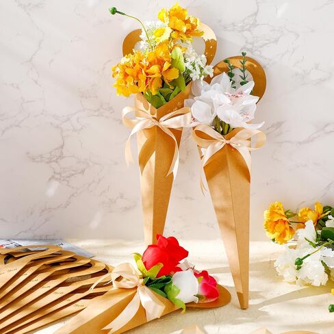 حقيبة باقة زهور التخرج 20 قطعة منthenshop مقاس 18.3 × 7.1 بوصة على شكل قلب وأكمام زهرة واحدة وحقيبة باقة زهور على شكل قلب هدية صندوق زهور مع شريط لهدايا عيد ميلاد الذكرى السنوية لزهرة الورد المفردة (كرافت) in Kuwait