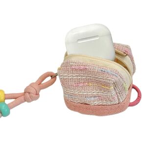 غطاء حافظة لسماعات الأذن للفتيات Girly Girl لأجهزة AirPods 4/1/2/3/ Pro/Pro 3، حقيبة تخزين سلسلة مفاتيح فاخرة وأنيقة متعددة الوظائف لسماعات Samsung Galaxy Buds، منظم كابلات الملابس الفنية ومحفظة العملات المعدنية - أزرق in Kuwait