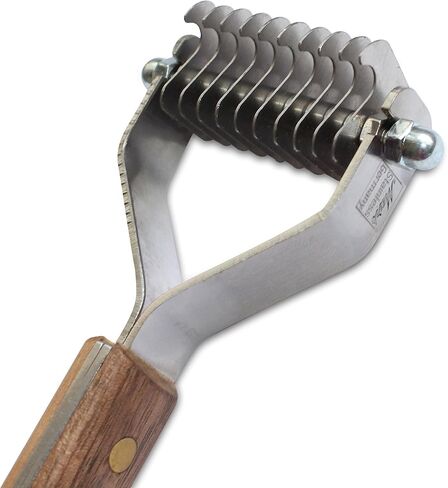 أداة تجريد المعطف السفلي من Mars Coat King Blunt Dematting للكلاب والقطط، مصنوعة من الفولاذ المقاوم للصدأ بمقبض خشبي، مصنوعة في ألمانيا، 12 شفرة in Kuwait