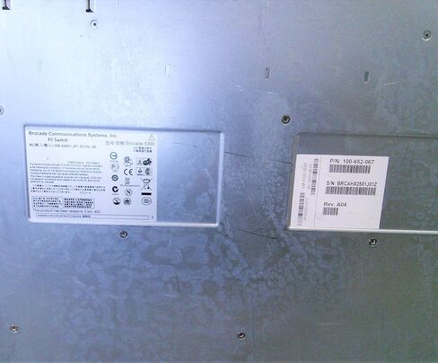 محول Brocade EMC 5300 / DS-5300B ذو 80 منفذًا لقناة ليفية SAN (متجدد) in Kuwait