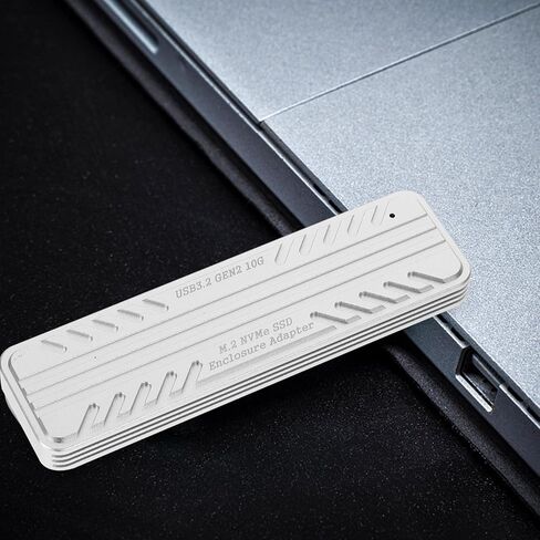 محول USB-c من سبائك الألومنيوم Nvme SSD متوافق مع حافظة Pcie خارجية Ssds عالية السرعة مع تصميم مدمج in Kuwait