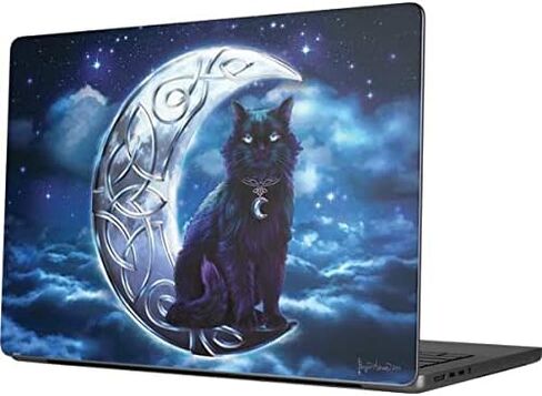 غلاف كمبيوتر محمول من Skinit متوافق مع جهاز MacBook Pro مقاس 14 بوصة (2021) - تصميم Tate and Co. Celtic Black Cat in Kuwait
