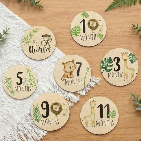 7 Pcs Baby Monthly Milestone Cards Sign, Double Sided Milestone Signs Birth Announcement Sign for Newborn Baby 1-12 Months Photos in Kuwait