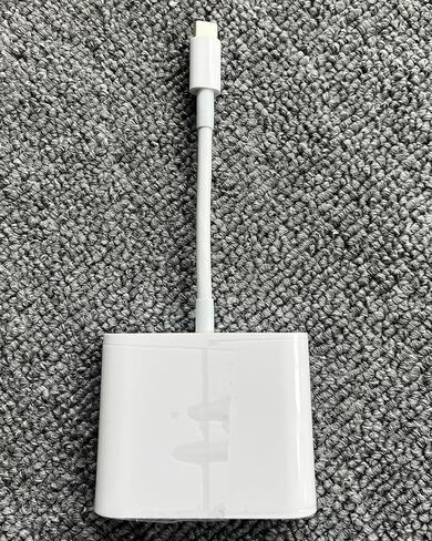 USB C SD Card Reader Adapter, 3 in 1 USB Type C to USB OTG Memory Card Adapter for TF SD Micro SD Cards Compatible with MacBook Pro Air/iPad Pro/Mini/iPhone 15, Galaxy S23 in Kuwait