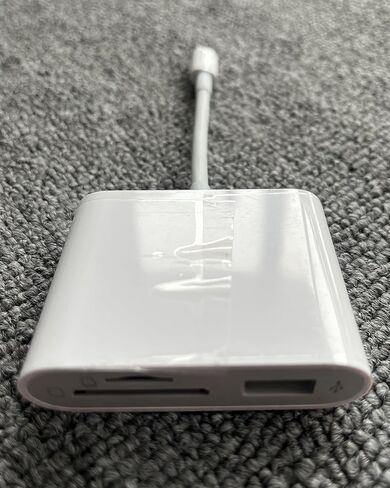 USB C SD Card Reader Adapter, 3 in 1 USB Type C to USB OTG Memory Card Adapter for TF SD Micro SD Cards Compatible with MacBook Pro Air/iPad Pro/Mini/iPhone 15, Galaxy S23 in Kuwait