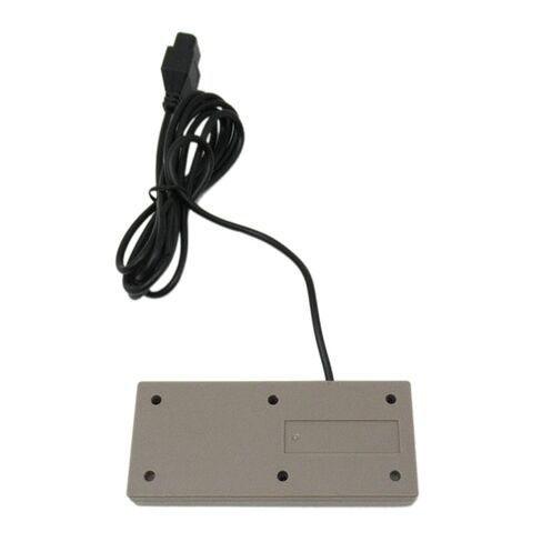 زوج من وحدات التحكم LO MERECES لوحدة التحكم السلكية NES-004 Nintendo NES Vintage Gamepd in Kuwait