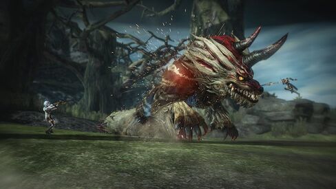 Toukiden: Kiwami - PlayStation 4 (Renewed) in Kuwait