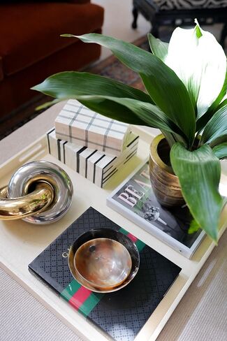 Alice Lane Small Horn Bowl Home Collection — Distinctive Accent that Adds Warmth and Character to Any Space — Natural Beauty and Artistic Craftsmanship (Small) in Saudi Arabia