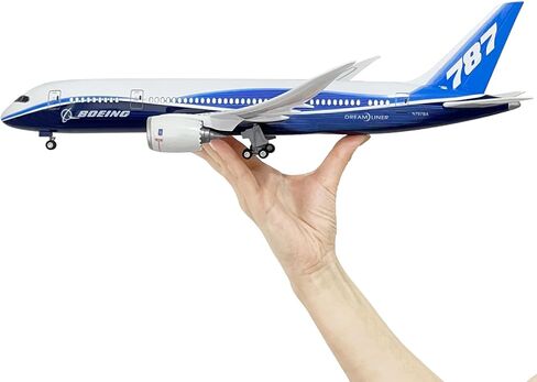نموذج طائرة Boeing787 Dreamliner بمقياس 1:130، طول 17 بوصة، مع مصابيح LED، مادة الراتنج عالية المحاكاة، دعائم مجانية لمشهد المطار in Kuwait