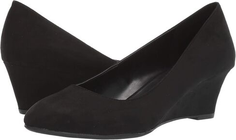 Bandolino Women's Forrest Pump in Saudi Arabia