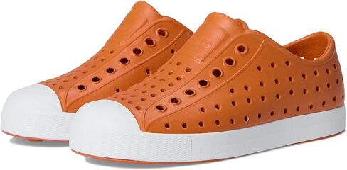 Native Shoes Kids Jefferson Sugarlite Ombre (طفل كبير) - جزء علوي من مادة EVA مثقوب - مقدمة مستديرة - طراز سهل الارتداء مغامرة أزرق/وردي التوت/Adventure Radberry Ombre 5 Big Kid M in Saudi Arabia