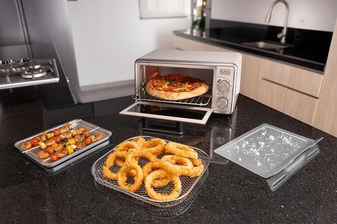 BLACK+DECKER Crisp N Bake 4-Slice Air Fry Toaster Oven, Knob Control in Kuwait