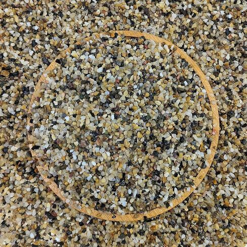 FANTIAN 5 lbs Aquarium Gravel, Pea Gravel for Fish Tank,1/4 Inch Decorative River Rocks for Aquarium Succulent Vase Plant Soil Cover and Outdoor Landscaping in Kuwait
