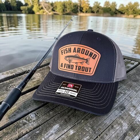 قبعة صيد الأسماك المضحكة من BUBBLEHEAD INK 'Fisharound and Find Trout' للرجال، قبعة سائق الشاحنة الجلدية، ريتشاردسون 112 Snapback، هدية صيد سمك السلمون المرقط للأب والزوج والصديق باللون الأسود in Kuwait