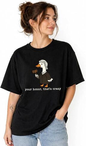 تي شيرت Funny Duck القاضي تي شيرت برسومات "Your Honor That's Crazy"، قميص المحامي الفكاهي، قميص Meme، تي شيرت قطني كاجوال للجنسين in Kuwait