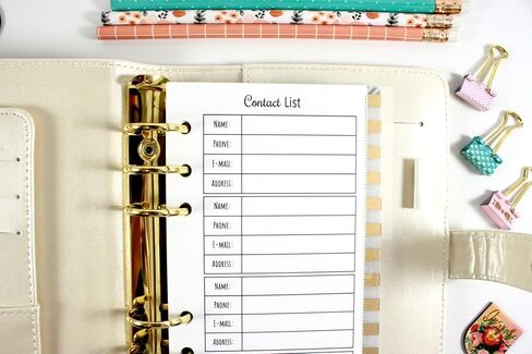 تتناسب قائمة جهات الاتصال ذات الحجم الشخصي مع مخطط Kate Spade الشخصي، وFilofax Personal، وColor Crush Personal Size، وغيرها من مخططات الحجم الشخصي in Kuwait