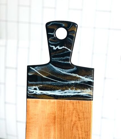 Classic Personalized Charcuterie, Cheese Cutting Board, Wooden Engraving, Ideal for Anniversary, housewarming Gift. Hand Crafted Board Personalized Gift. Anniversary, Housewarming Gifts. in Kuwait